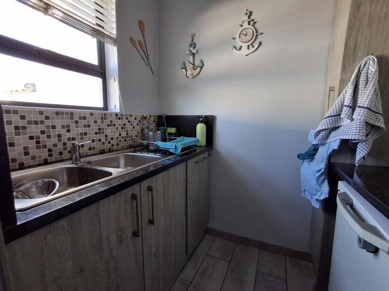 3 Bedroom Property for Sale in Golden Mile Western Cape